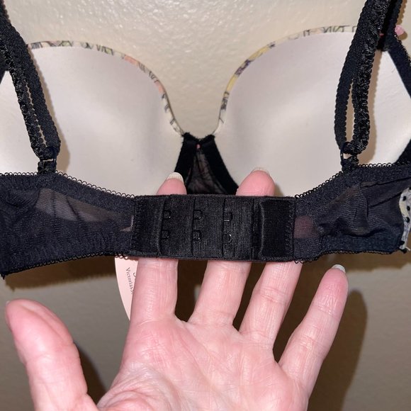 NWT Victoria’s Secret Dream Angels Floral Swiss Dot Lace Lightly Lined Demi Bra - Picture 7 of 9